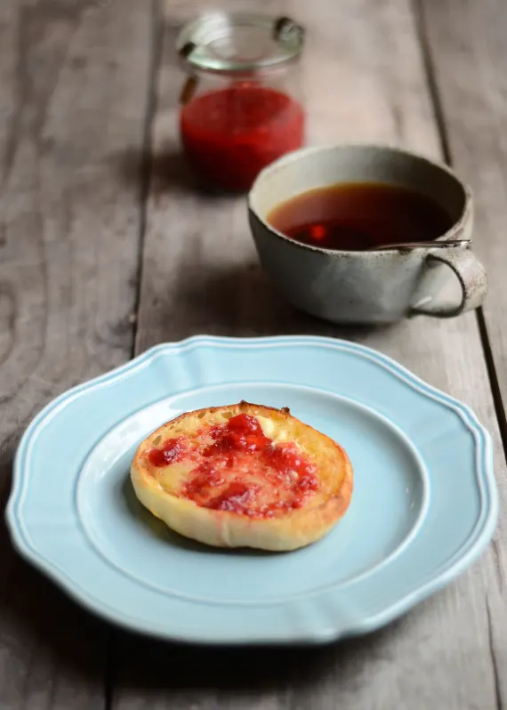 Tea + English Muffin
