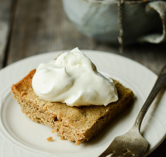 Chai Gingerbread Bars