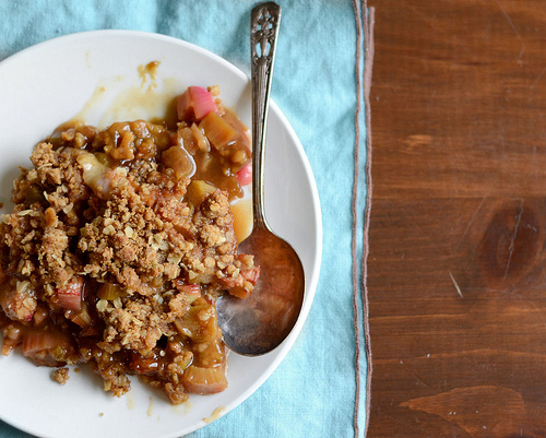 Rhubarb Crunch