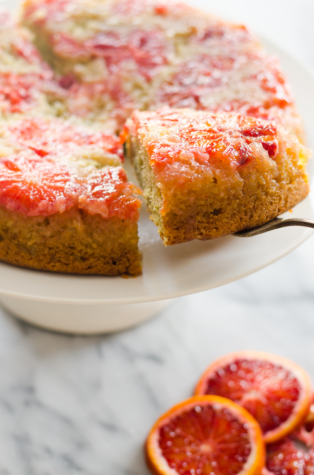 Blood Orange Olive Oil Cake - a ridiculously easy dessert that is super flavorful.