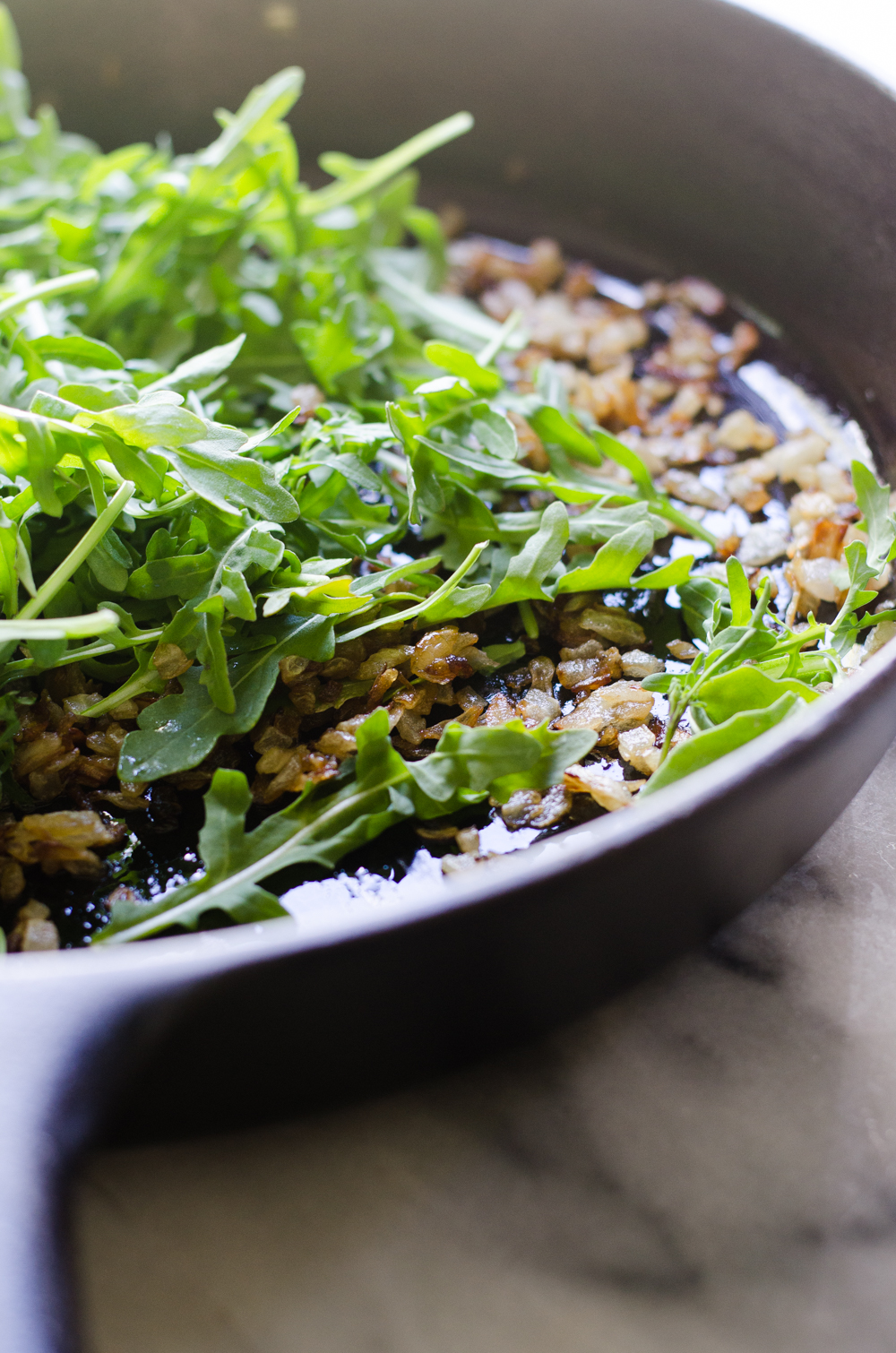 Caramelized Onion, Bacon, and Arugula Mac and Cheese