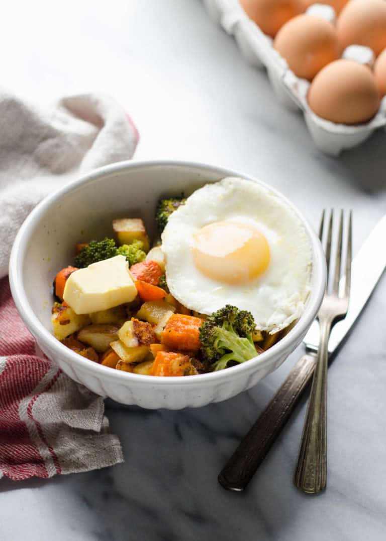 Meal Prep Roasted Vegetable Breakfast Bowls (Paleo and Whole30 Friendly)