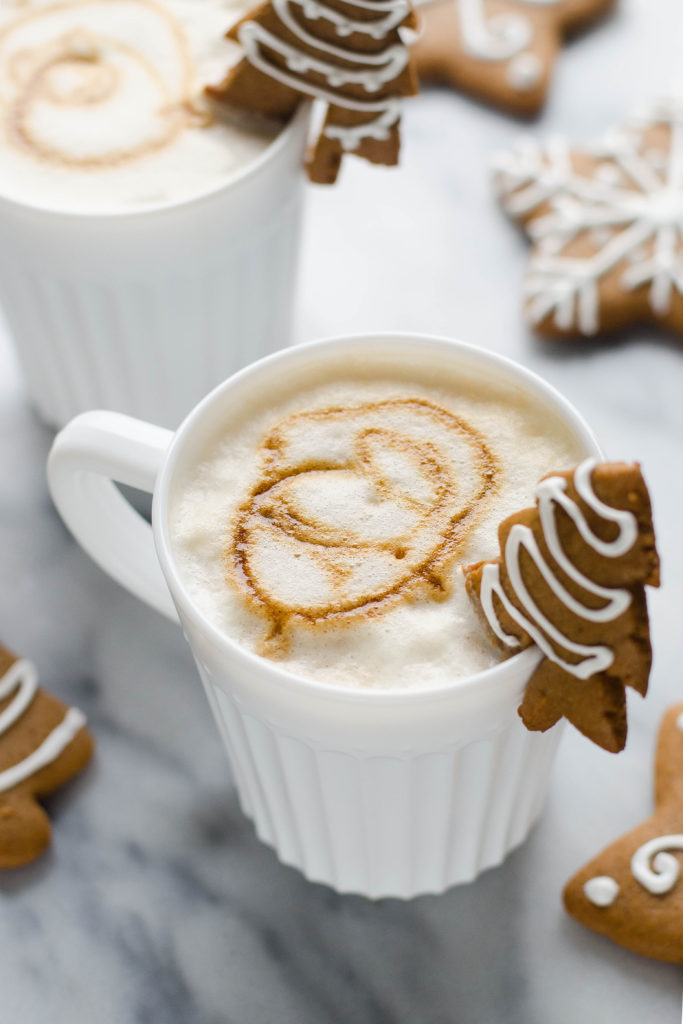 How to Make a Gingerbread Latte