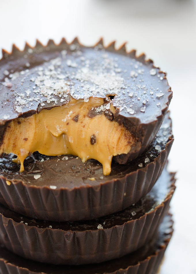 Homemade Healthy Dark Chocolate Peanut Butter Cups