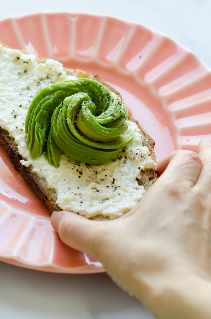 Ricotta Avocado Toast - an easy and delicious breakfast idea!