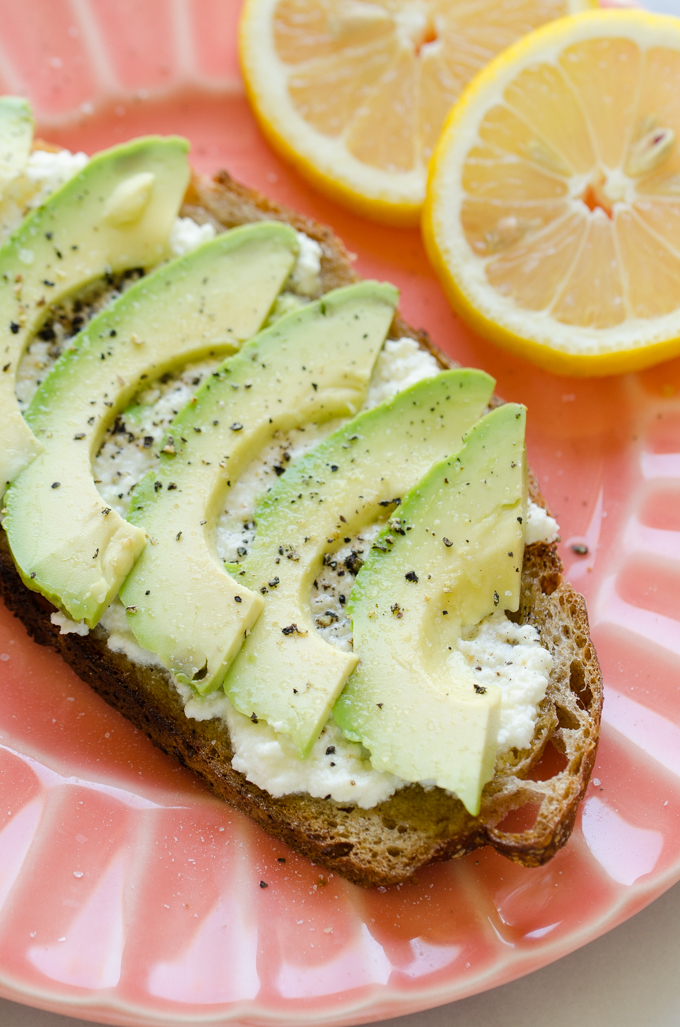 Ricotta Avocado Toast - an easy and delicious breakfast idea!