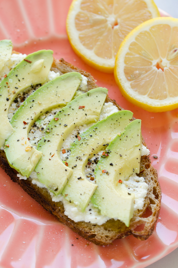 Ricotta Avocado Toast - an easy and delicious breakfast idea!