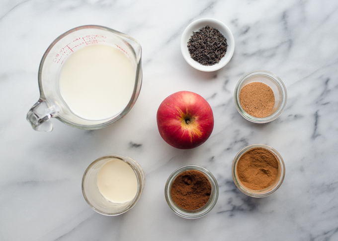 All of the ingredients needed to make a cinnamon apple tea latte. 