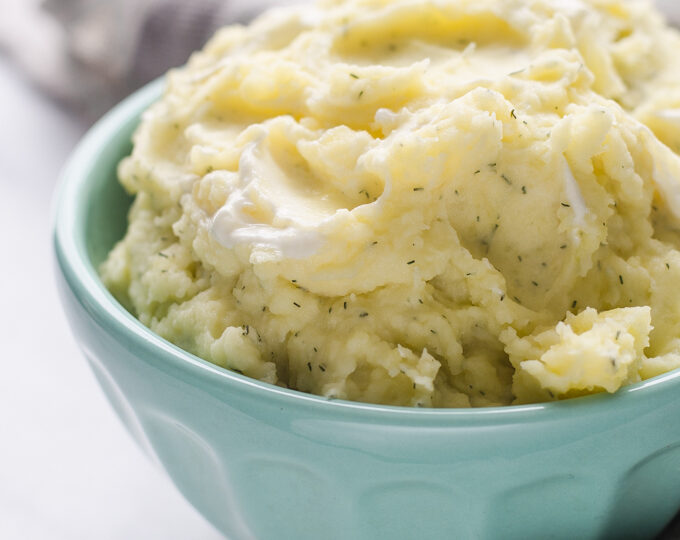 Sour Cream and Dill Mashed Potatoes