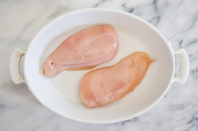 How to Bake Boneless Skinless Chicken Breasts in the oven without making them dry and overcooked!