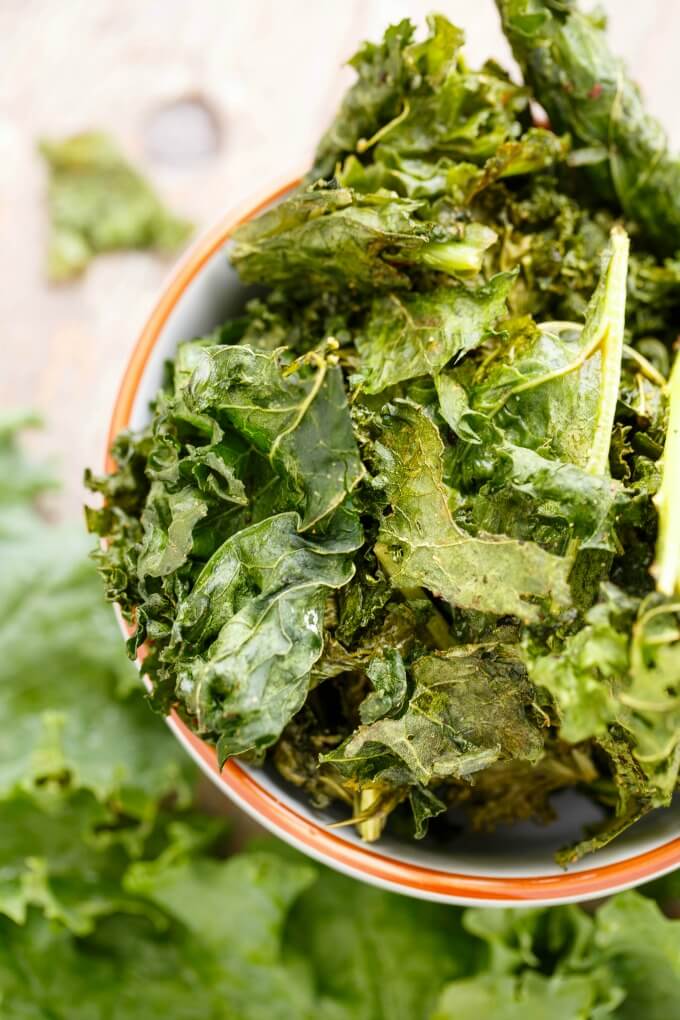 From above view of bowl of kale chips.