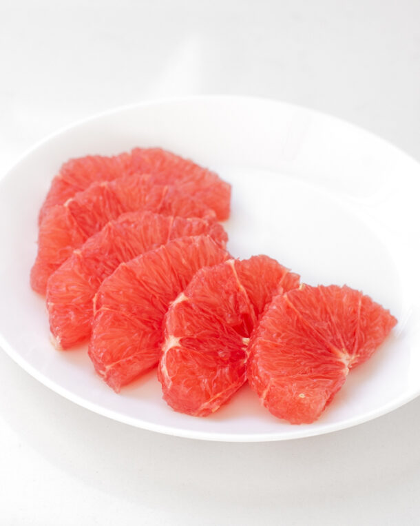 How to Cut a Grapefruit (5 Different Ways!) Buttered Side Up