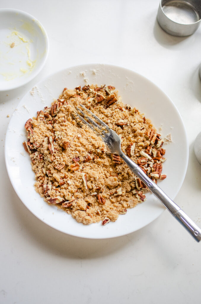 The streusel with the pecans mixed in.